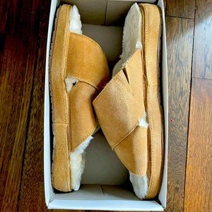 Minnetonka Women’s Slippers